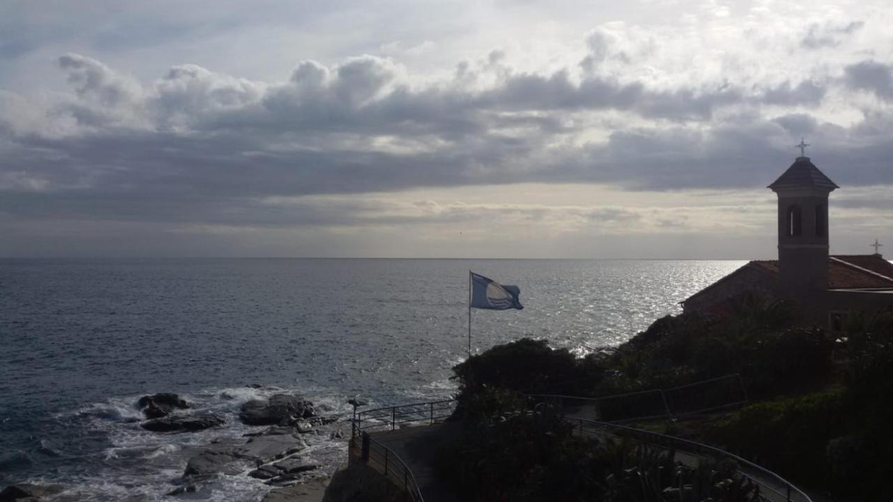 Maison del marinaio Bordighera Esterno foto
